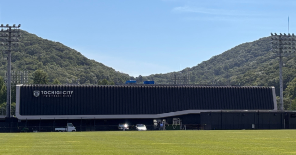 栃木シティスタジアムCFS正面外観画像